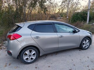 2015 Kia Ceed II, серебристый, 1090000 рублей, вид 3