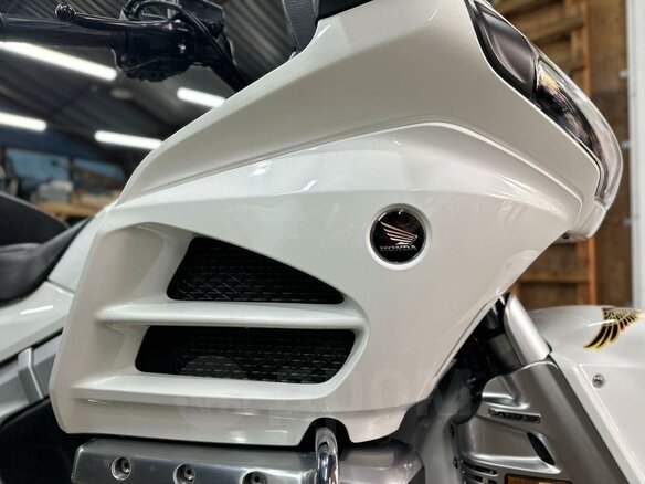 2011 Honda GL 1800 Gold Wing, белый, 1550000 рублей - вид 31