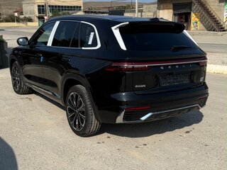 2025 Geely Monjaro (Xingyue L) I Рестайлинг 2 (China Market), чёрный, 3750000 рублей, вид 3