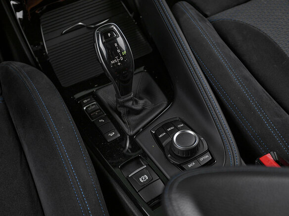 2019 BMW X1 20i xDrive II (F48), чёрный - вид 14