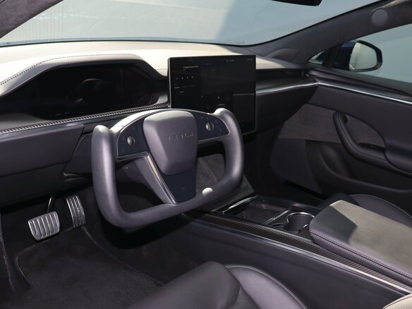 2021 Tesla Model S Plaid I Рестайлинг 2, чёрный, 8800000 рублей - вид 10