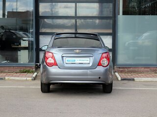2013 Chevrolet Aveo II, серый, 399000 рублей, вид 3