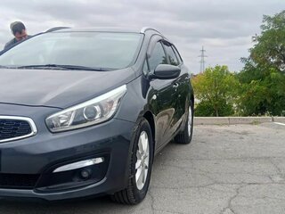 2017 Kia Ceed II Рестайлинг, серый, 1390000 рублей, вид 5