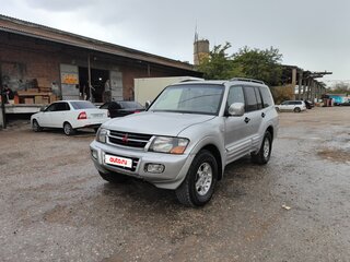 2001 Mitsubishi Montero III, серебристый, 685000 рублей, вид 1