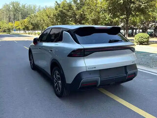 2026 Changan Qiyuan Q05 40.3 kWh II, серебристый, 1949208 рублей, вид 5
