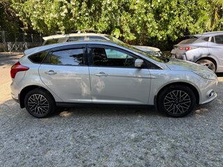 2012 Ford Focus III, серебристый, 880000 рублей, вид 4