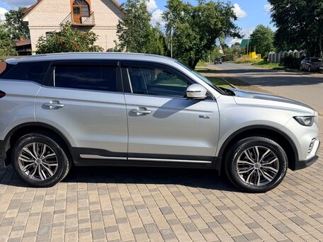 2023 Geely Atlas Pro, серый, 1600000 рублей, вид 3