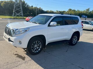 2014 Toyota Land Cruiser Prado 4-speed 150 Series Рестайлинг 1, белый, 3500000 рублей, вид 3