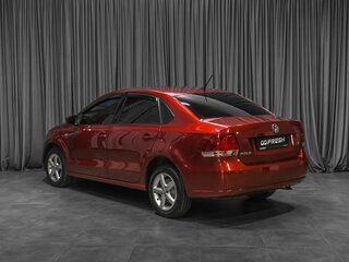 2014 Volkswagen Polo V, красный, 929000 рублей, вид 2