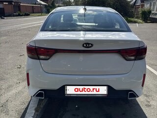 2021 Kia Rio IV Рестайлинг, белый, 1080000 рублей, вид 5