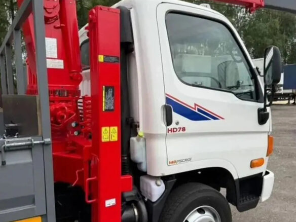 2011 Hyundai HDF70, белый, 3600000 рублей - вид 2