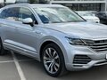 2019 Volkswagen Touareg III, серебристый, 3500000 рублей - вид 8