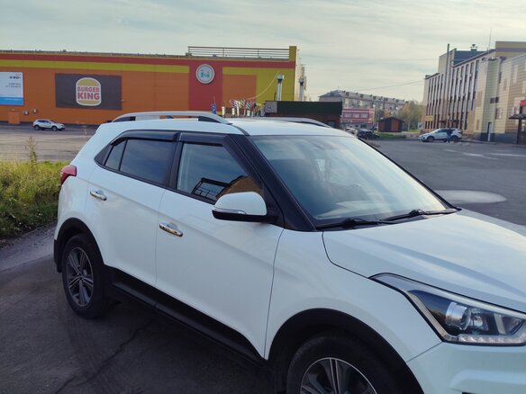 2018 Hyundai Creta I, белый, 1620000 рублей - вид 5