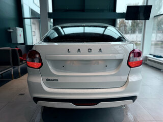 2023 Lada (ВАЗ) Granta I Рестайлинг, белый, 723000 рублей, вид 4