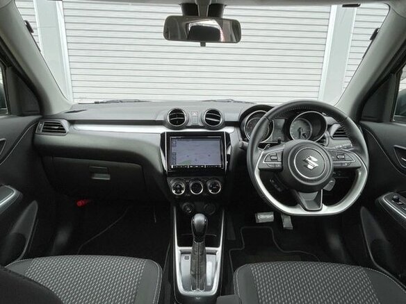 2023 Suzuki Swift V, чёрный - вид 6