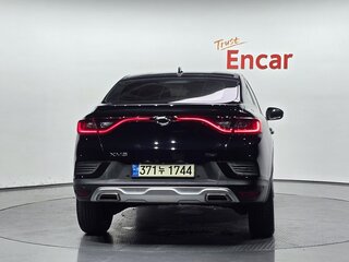 2022 Renault Samsung XM3, чёрный, 1683000 рублей, вид 2