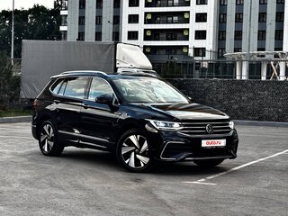 2023 Volkswagen Tiguan L II Рестайлинг (China Market), чёрный, 4250000 рублей, вид 5