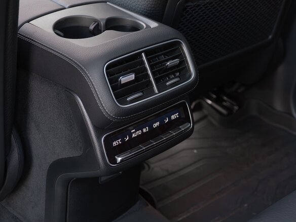 2024 Mercedes-Benz GLS 580 II (X167) Рестайлинг, чёрный, 15990000 рублей - вид 36