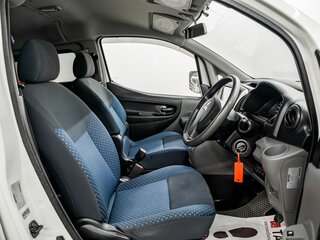 2011 Mitsubishi Delica D:3, белый, 1210000 рублей, вид 4