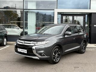 2016 Mitsubishi Outlander III Рестайлинг 2, серый, 1549000 рублей, вид 1