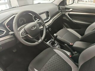 2026 Lada (ВАЗ) Vesta SW I Рестайлинг (NG), красный, 1835000 рублей, вид 4