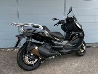 2023 BMW C 400 GT, чёрный, 895000 рублей, вид 4