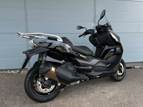 2023 BMW C 400 GT, чёрный, 895000 рублей, вид 4