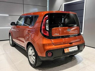2019 Kia Soul II Рестайлинг, оранжевый, 1552000 рублей, вид 4