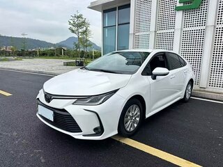 2023 Toyota Corolla XII (E210) Рестайлинг, белый, 1195000 рублей, вид 1