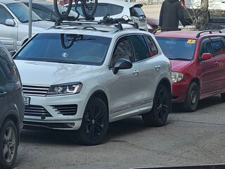 2016 Volkswagen Touareg II Рестайлинг, белый, 3200000 рублей, вид 1
