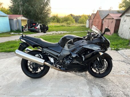 2011 Kawasaki ZZR 1400, чёрный, 699000 рублей, вид 1