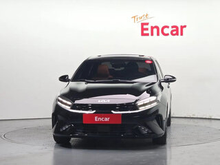 2024 Kia K3 II Рестайлинг, чёрный, 2000000 рублей, вид 2