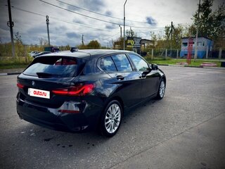 2021 BMW 1 серии 116i III (F40), чёрный, 2000000 рублей, вид 5