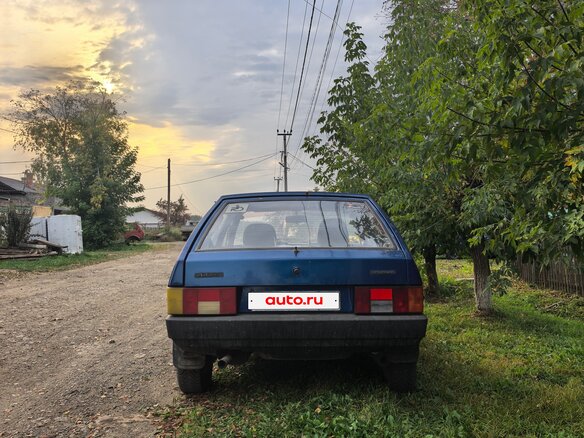 2002 Lada (ВАЗ) 21093i, серебристый, 75000 рублей - вид 1