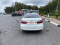 2016 Toyota Camry VII (XV50) Рестайлинг, белый, 2000000 рублей - вид 2