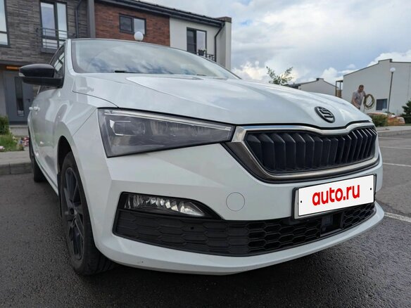 2020 Skoda Rapid II, белый, 1570000 рублей - вид 6