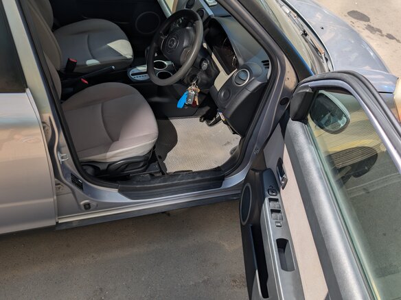 2004 Mazda Verisa, серый - вид 7