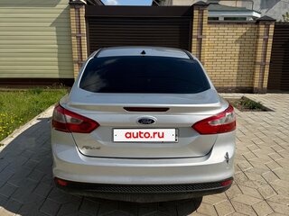 2014 Ford Focus III, серебристый, 520000 рублей, вид 3