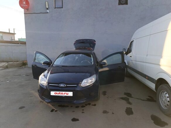 2013 Ford Focus III, синий, 800000 рублей - вид 2