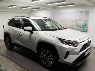 2020 Toyota RAV4 V (XA50), белый, 3089000 рублей, вид 3