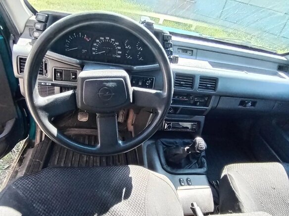 1995 Opel Frontera A, зелёный, 400000 рублей - вид 22