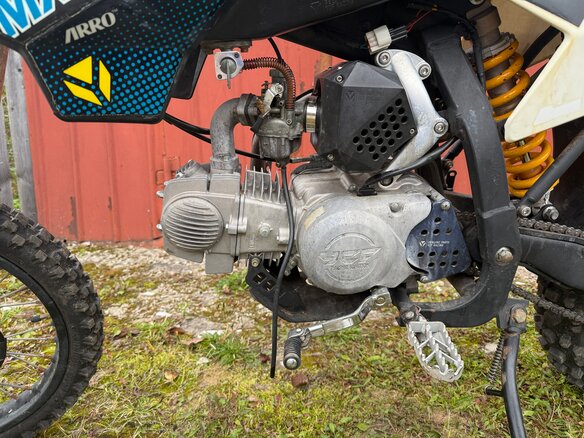2017 YCF Bigy 125MX, белый, 66999 рублей - вид 9