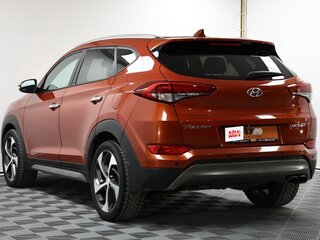2017 Hyundai Tucson III, красный, 1100000 рублей, вид 5