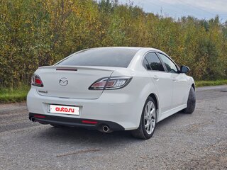 2010 Mazda 6 II (GH) Рестайлинг, белый, 1029000 рублей, вид 3