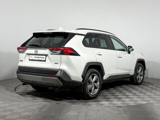 2019 Toyota RAV4 V (XA50), белый, 2560000 рублей, вид 5