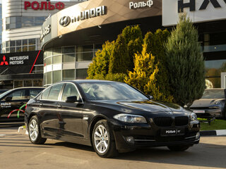 2012 BMW 5 серии 520i VI (F10/F11/F07), чёрный, 1898000 рублей, вид 2