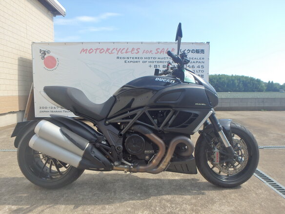2012 Ducati Diavel, чёрный, 950000 рублей - вид 5