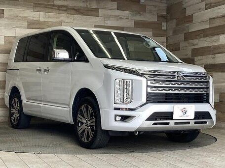 2022 Mitsubishi Delica D:5 I Рестайлинг, белый, 3540000 рублей, вид 1