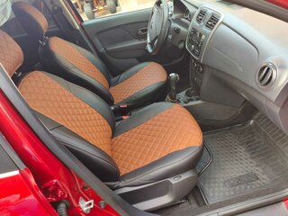2018 Renault Logan II, красный, 799000 рублей, вид 4