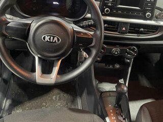 2019 Kia Picanto III, белый, 999999 рублей, вид 4